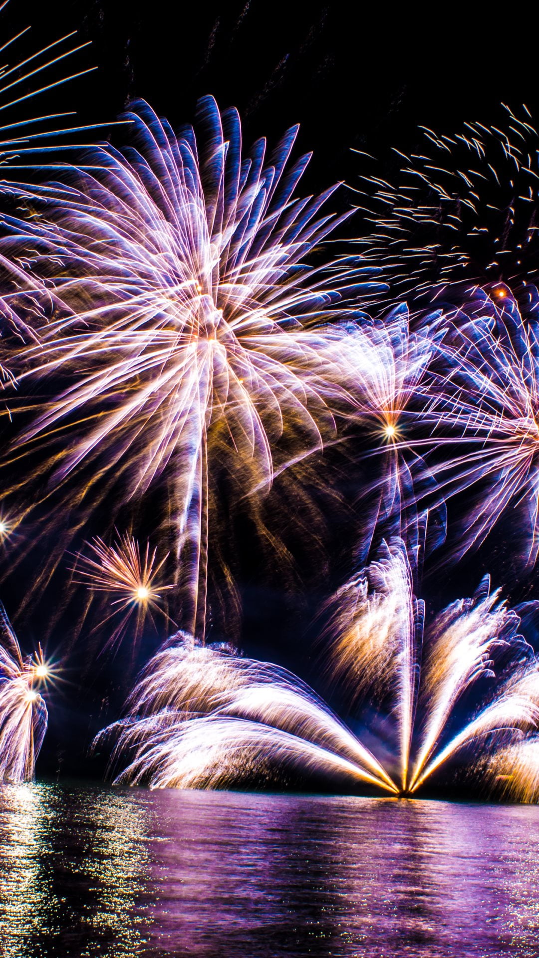 Skyrocketing Fireworks Iphone Wallpapers
