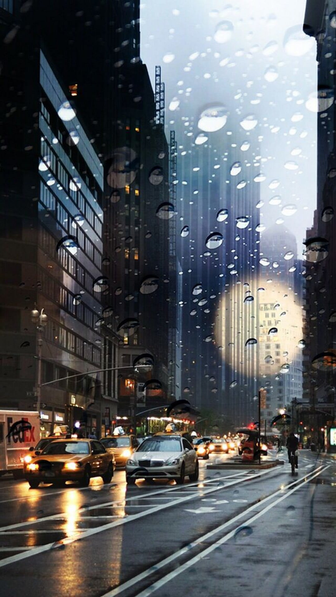 Rainy City Iphone Wallpapers