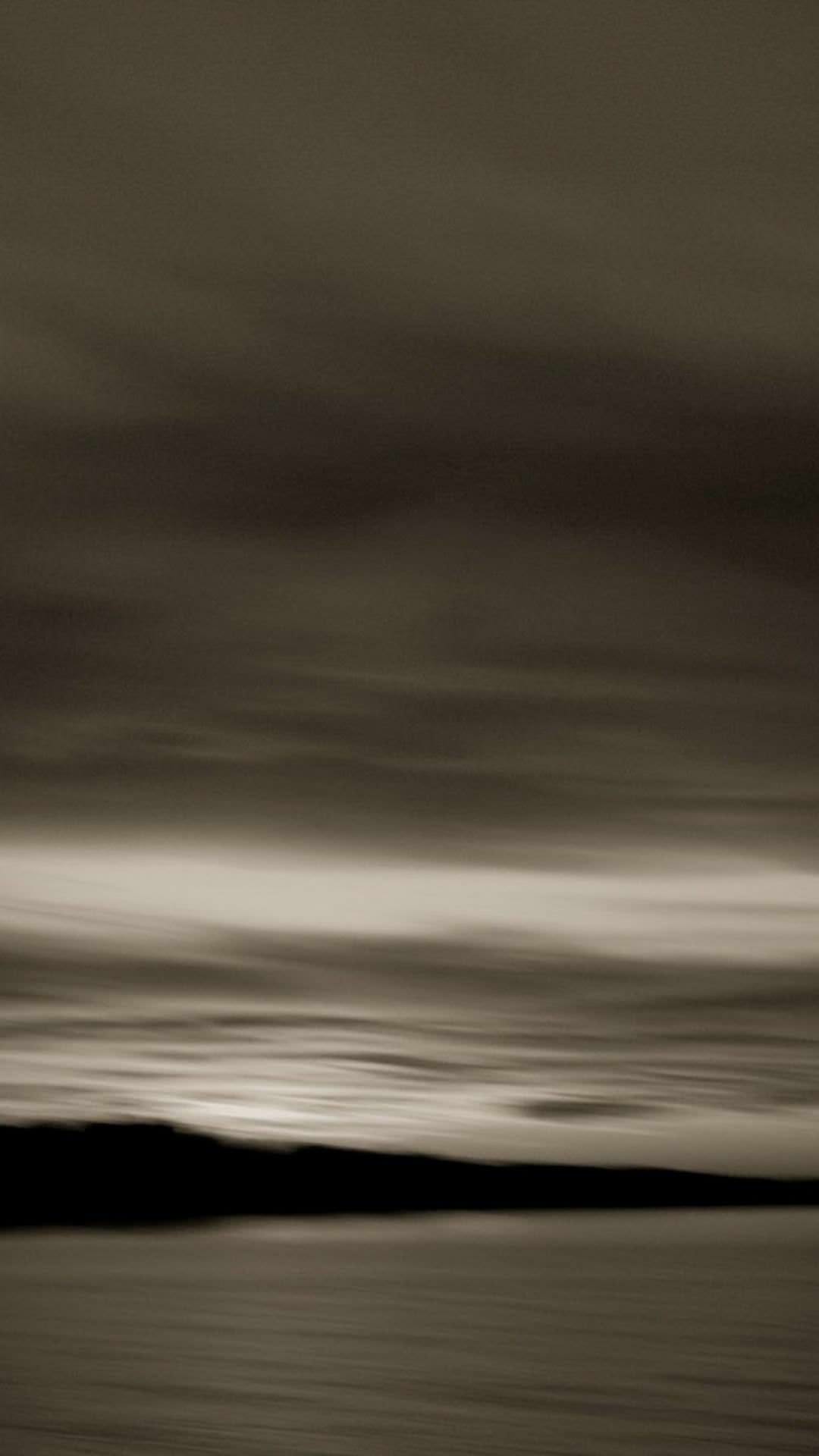 Gray Sky And Sea Iphone Wallpapers