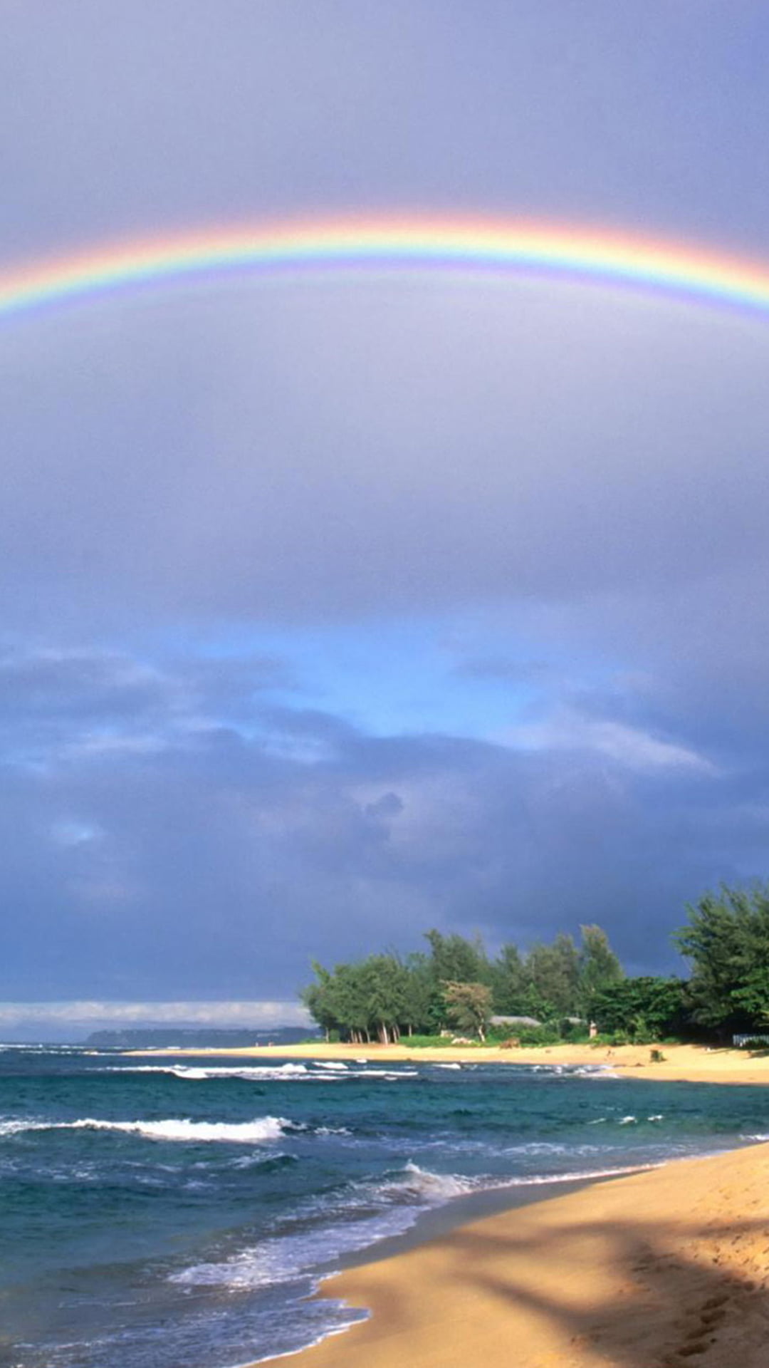 Rainbow on the beach | iPhone Wallpapers