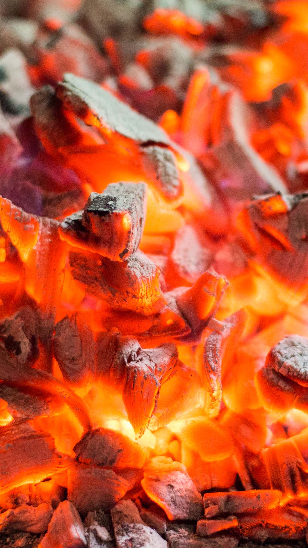 Red burning coals | iPhone Wallpaper