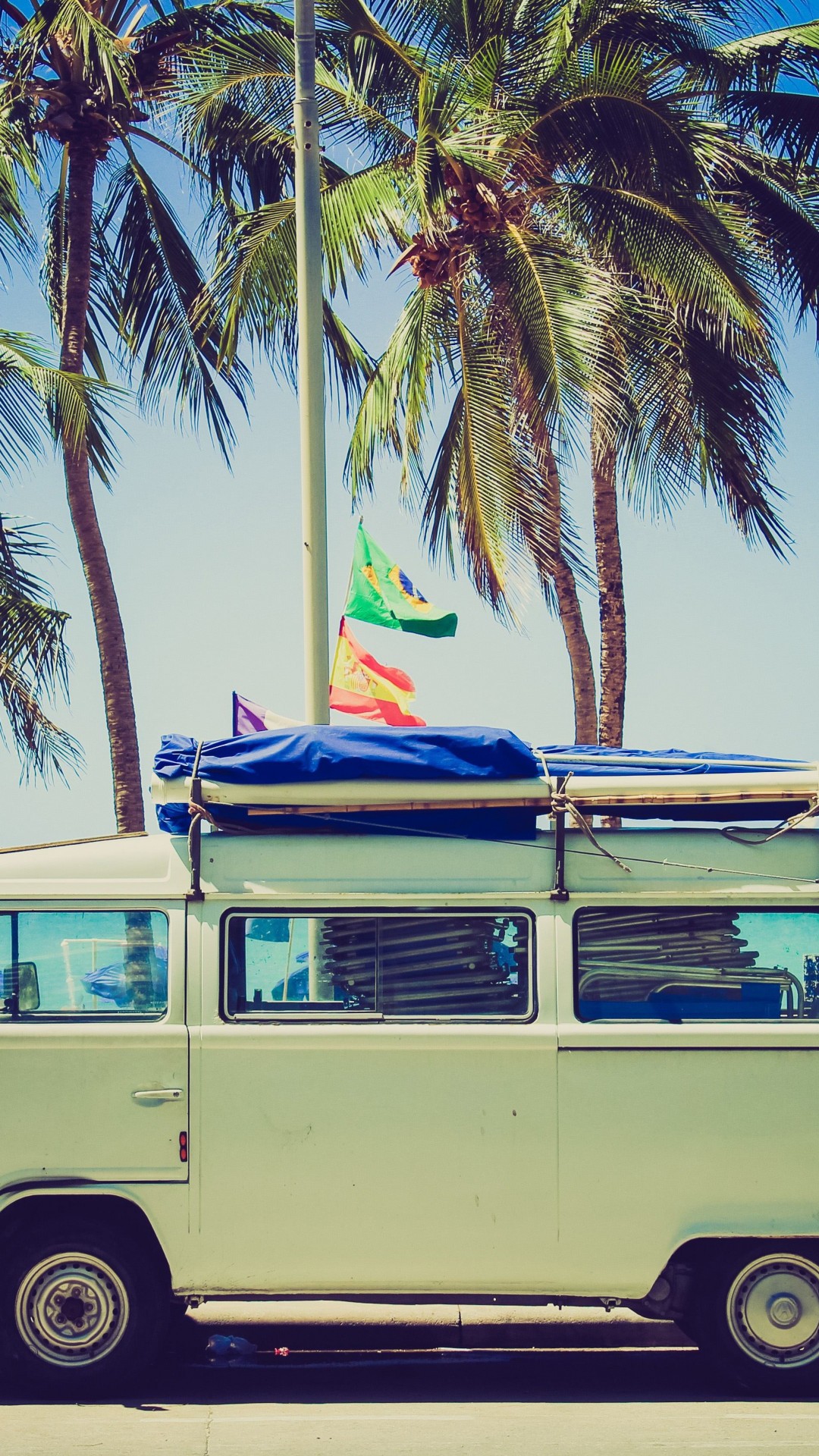 Microbus Palm Trees Iphone Wallpaper Viewing Gallery Iphone Wallpapers