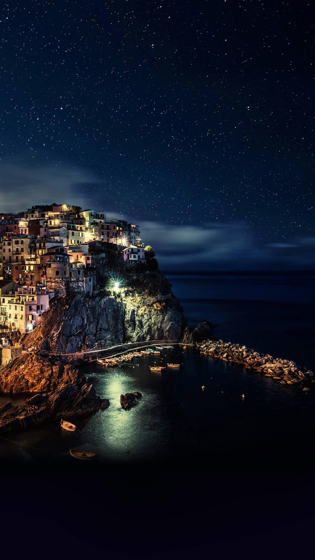 イタリア マナローラの夜景 Iphone Wallpapers